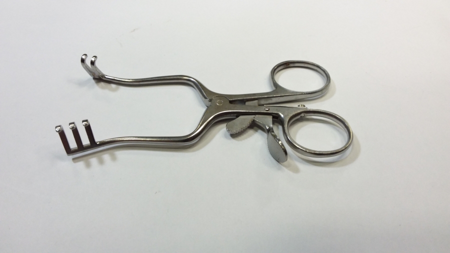 Aesculap Scalp Contour Retractor 5 1/2&quot;