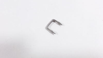 Howmedica Spear Point Staple