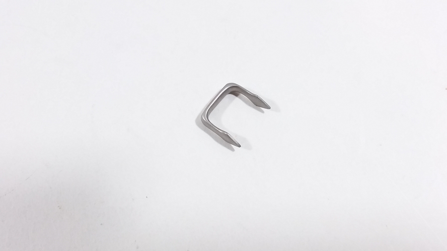 Howmedica Spear Point Staple