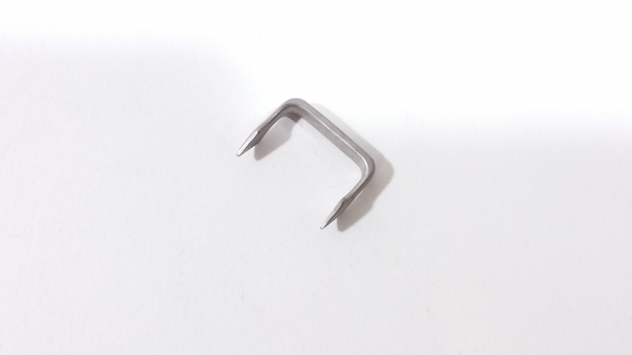 Howmedica Spear Point Staple