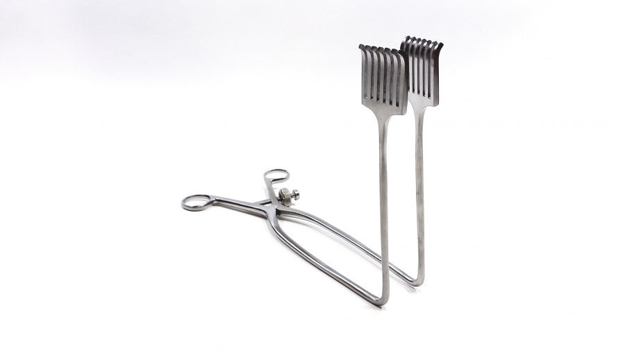 JBS Medical Deep Gelpi Style Retractor, 7x7 Prongs Sharp