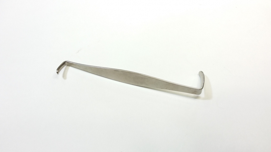 Aesculap Retractor