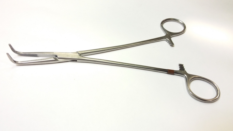 V. Mueller Kantrowitz Thoracic Clamp, 7 1/2&quot; (191mm) Overall Length