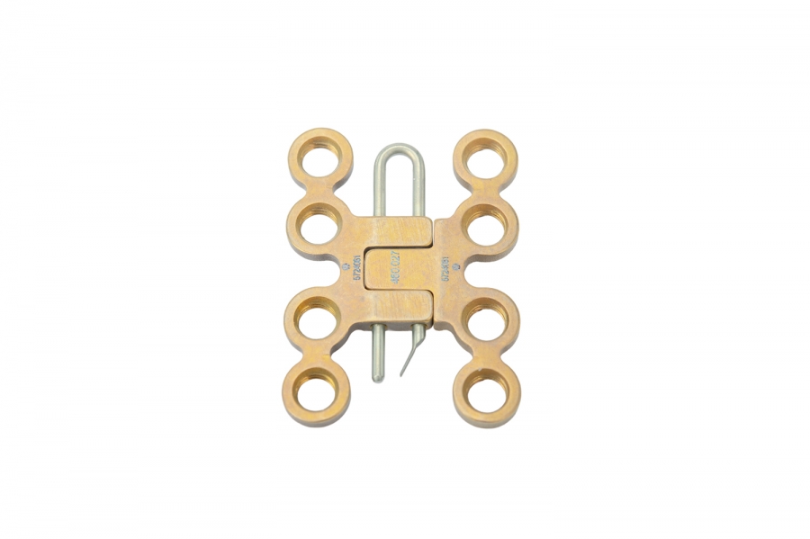 Synthes Titanium Sternal Locking Manubrium H-Plate, Small, 8 Holes 460.027