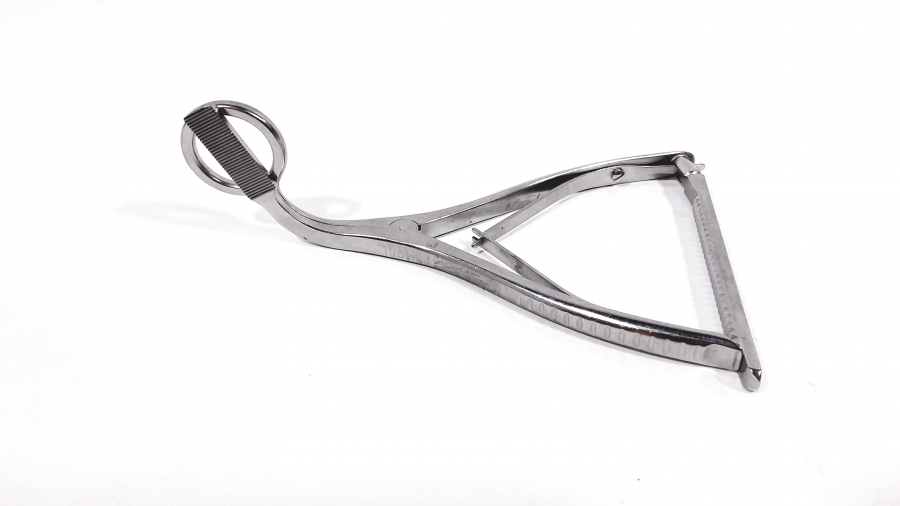 Innomed Sub-Acromion Retractor, Left, Modified