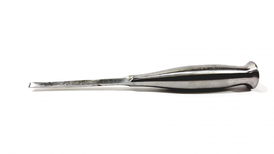 Zimmer Osteotome, Straight, 1/4&quot; x 8&quot;