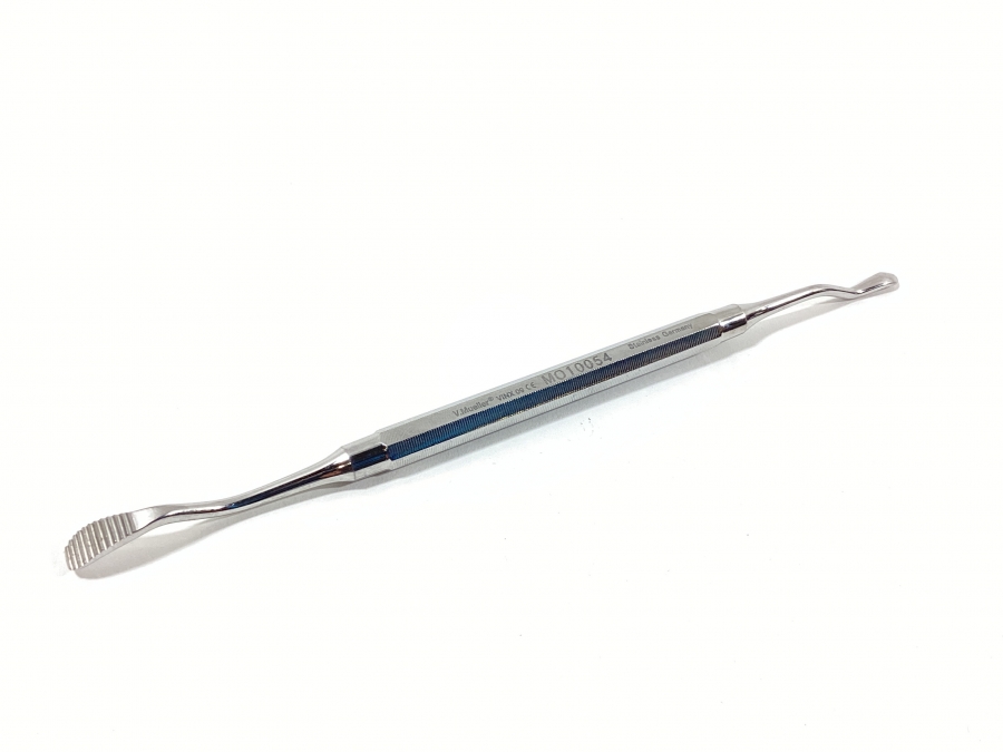 V. Mueller Double‑Ended Surgical Elevator/Rasp