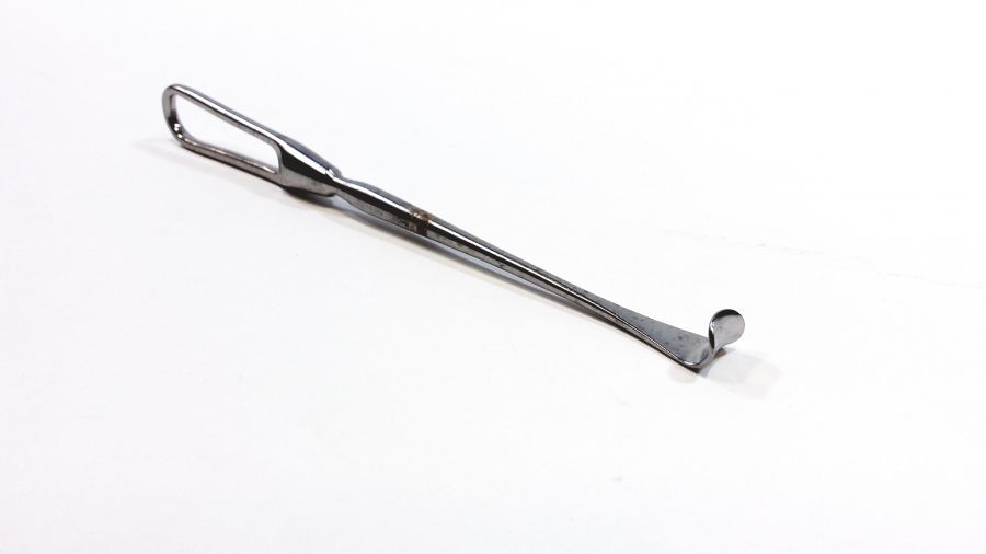 KMedic Chushing Vein Retractor