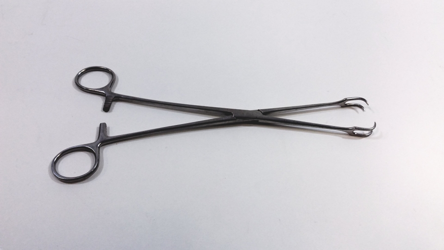 V. Mueller Uterine Forceps