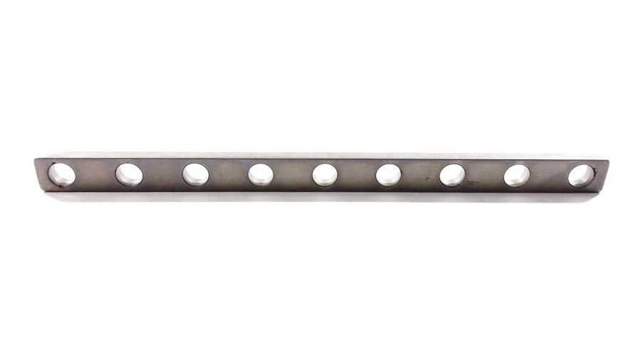 Richards/Smith &amp; Nephew 9 Hole Long Plate