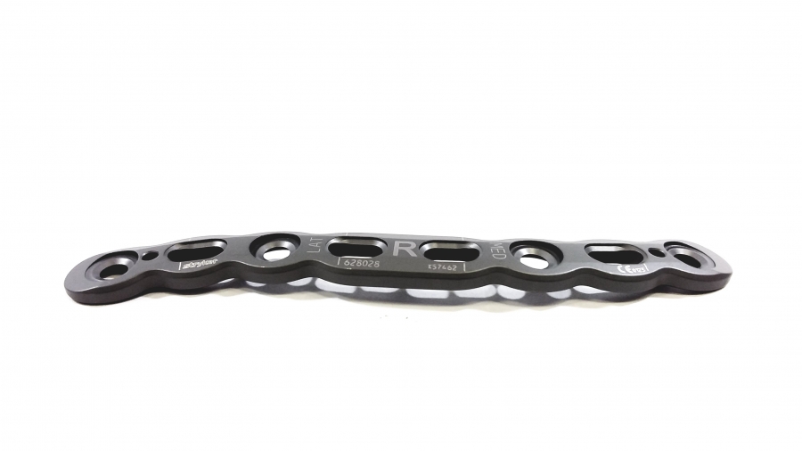 Stryker Variax Clavicle Superior Plate, Decreased Curvature, 8-Hole, Right