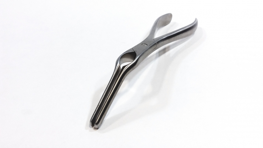 Jarit Asch Septum Straightening Forceps Angled On Flat