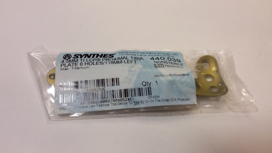 Synthes 45mm Titanium Proximal Tibia Plate 6 Hole 118mm Left