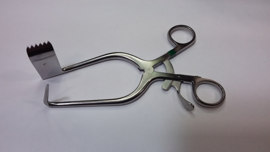 Jarit Williams Disectomy Retractor, 6 3/4&quot; (170mm) 50mm x 20mm, Left