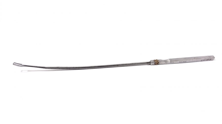 Codman Modified Younge Endometrial Biopsy Curette, Square End, 3 x 12 mm Cup Size