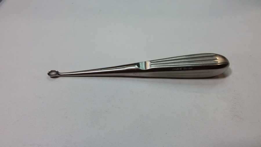 V. Mueller Spratt Mastoid Curette Size #3, Oval Cup, 6 1/2&quot; (165mm) Overall Length, 7mm Wide For Cup