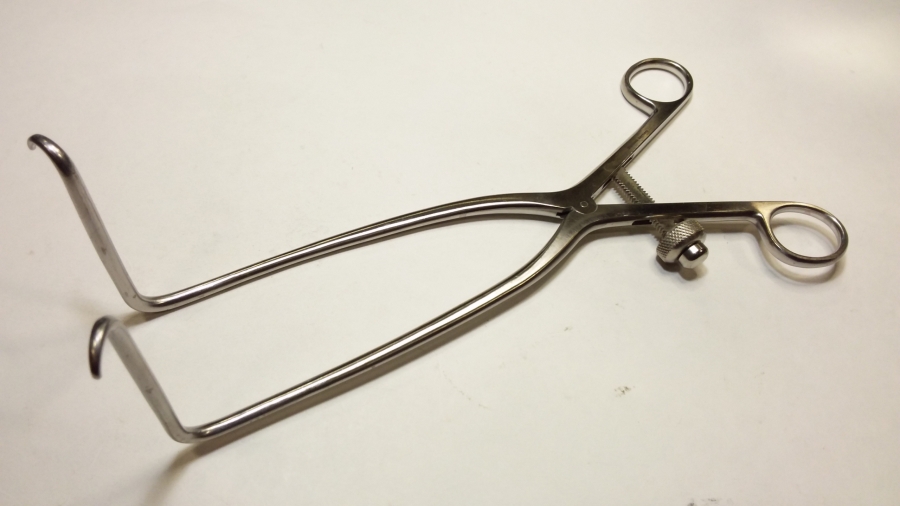 V. Mueller Zelpi Type Retractor, Angled 90°