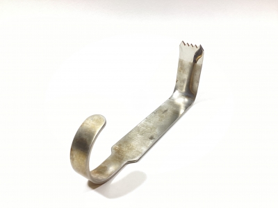 DePuy Right-Angle Posterior Capsular Retractor (Hibbs)